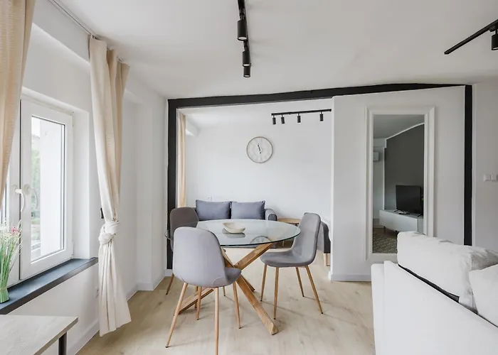 Grunwald Raszynska Bright By Bookinghost *