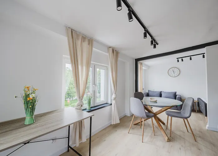 Grunwald Raszynska Bright By Bookinghost 포즈난