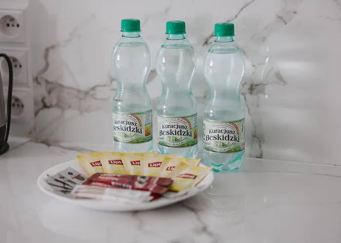 Grunwald Raszynska Bright By Bookinghost 아파트