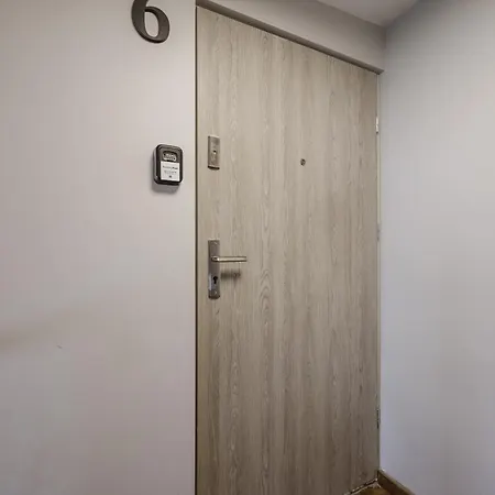 Grunwald Raszynska Bright By Bookinghost Apartamento