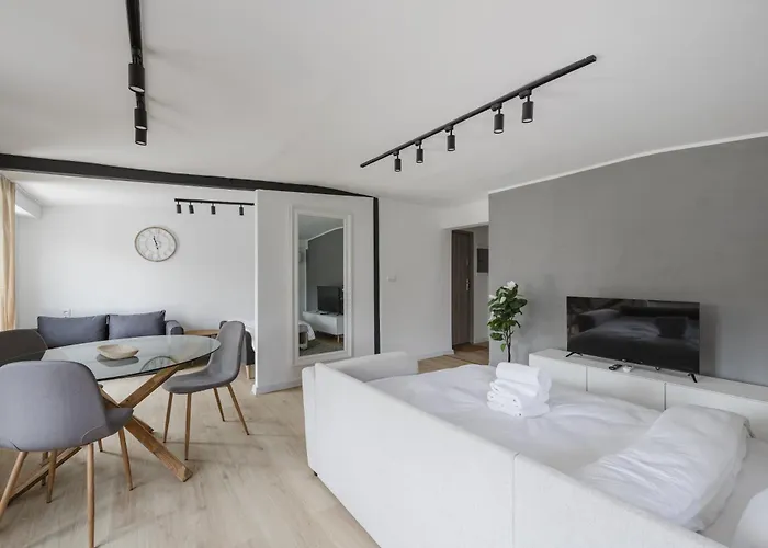 Grunwald Raszynska Bright By Bookinghost Apartment Poznan