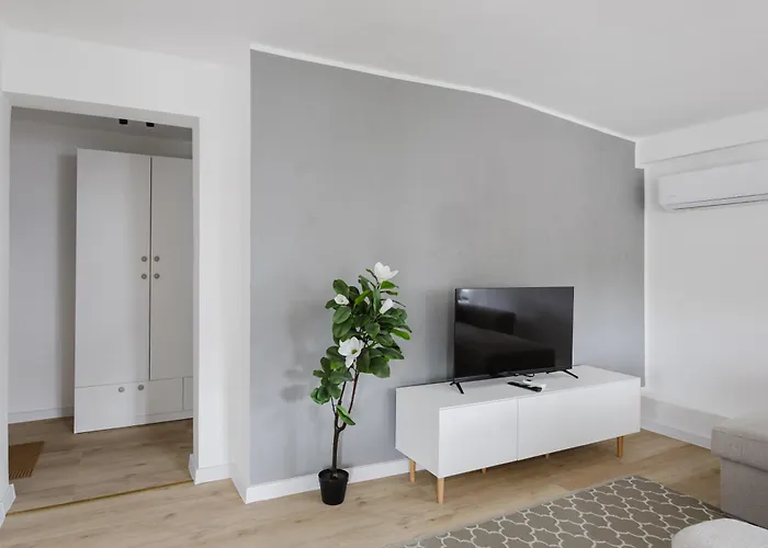 Apartamento Grunwald Raszynska Bright By Bookinghost Poznań